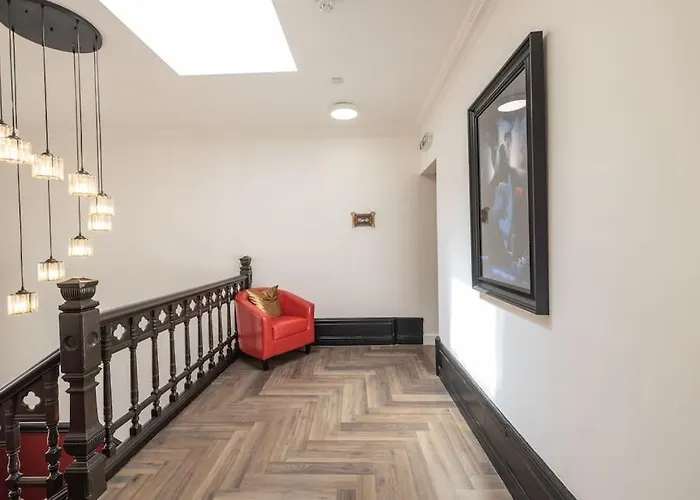 The Pocklington - The Graduate Suite