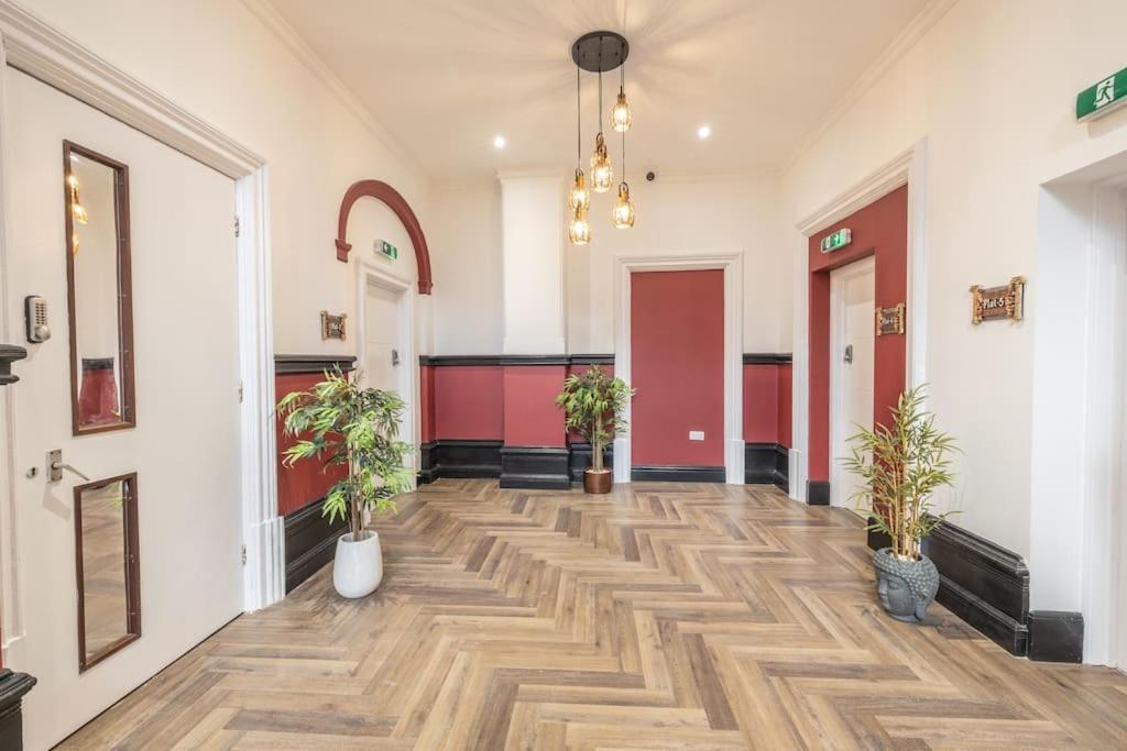 The Pocklington - The Graduate Apartment *